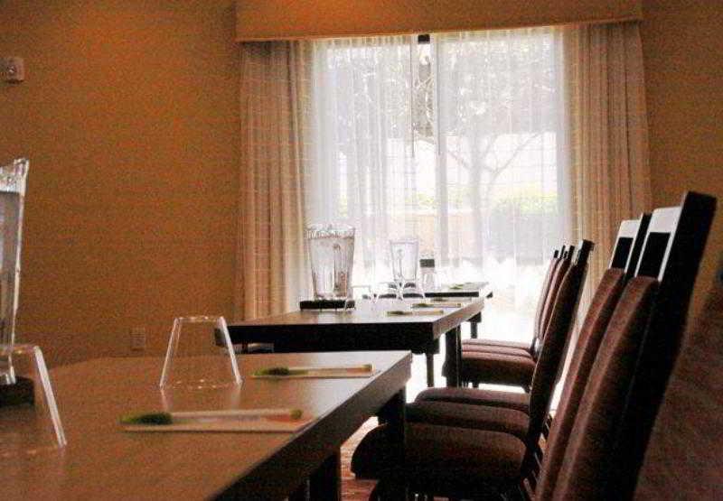 Courtyard Fort Worth West At Cityview Ngoại thất bức ảnh